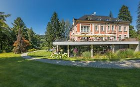 Wellness & Spa Hotel Villa Regenhart